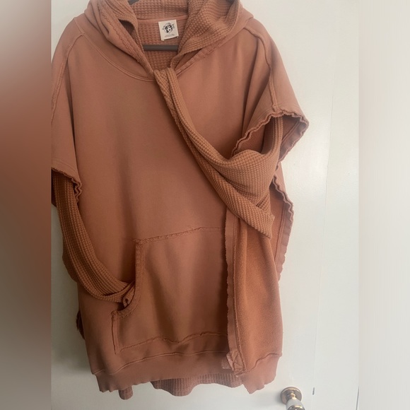 We The Free, Free People “Bestie Bundle” set. Waffle hoodie tunic with poncho - Picture 5 of 16
